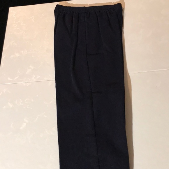 Boys three pieces matching set. - Picture 4 of 4